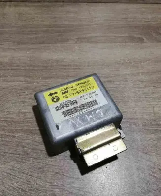 BMW 5 E39 Airbag control unit/module 8362119