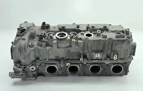 BMW M5 F90 Engine head 8053530 11128053530 8601704
