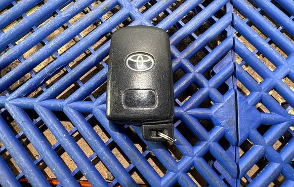Toyota Auris E180 Ignition key/card 