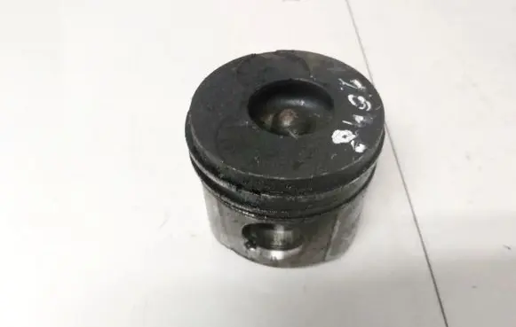 Peugeot 307 Piston 