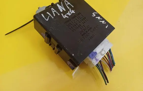 Suzuki Liana Other control units/modules 3870054G00