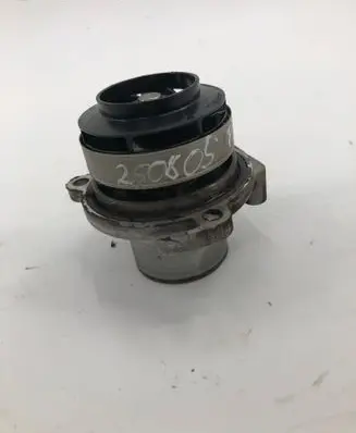 Volkswagen PASSAT B8 Water pump 010234801rt