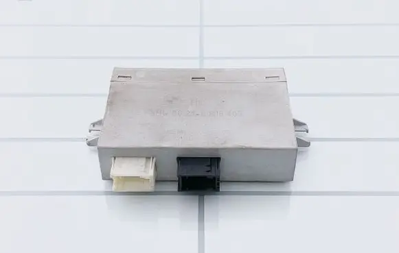BMW 5 E39 Parking PDC control unit/module 601814 6916405