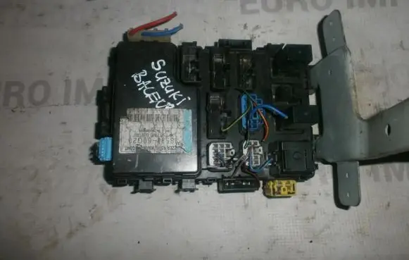 Suzuki Baleno EG Comfort/convenience module 8859060g20