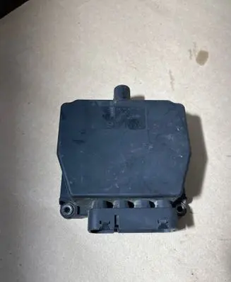 Skoda Octavia Mk2 (1Z) Turbo solenoid valve 6Q0906625 400434A