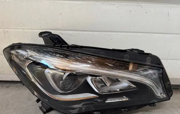 Mercedes-Benz CLA C117 X117 W117 Headlight/headlamp A1178206861