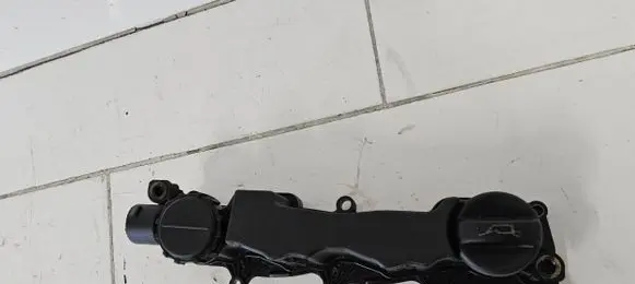 Citroen C4 I Picasso Rocker cam cover 9660281080