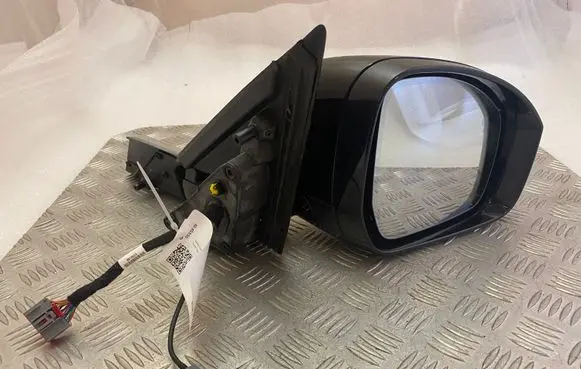 Land Rover Discovery 5 Front door electric wing mirror 21625002 21625002RH