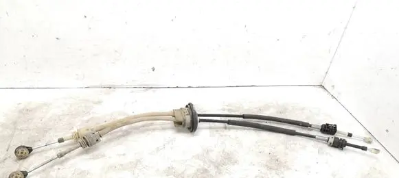 Gear shift cable linkage