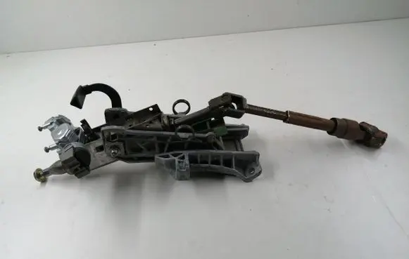 Ford Focus Steering wheel axle 4M513C529FC