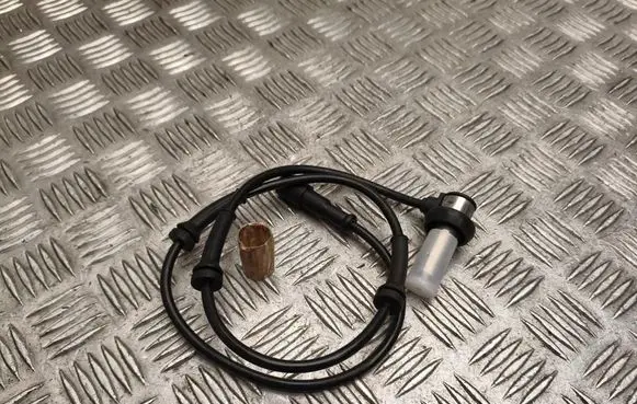 Audi A8 S8 D2 4D ABS wheel speed sensor 06SKV331