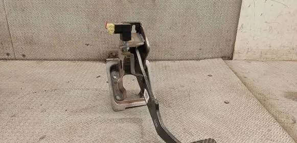 Hyundai Tucson JM Brake pedal 