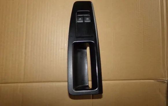 Volkswagen Polo IV 9N3 Electric window control switch