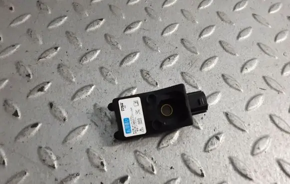 Honda CR-V Airbag deployment crash/impact sensor 77970S9AB814M1 G0X9HYUPT