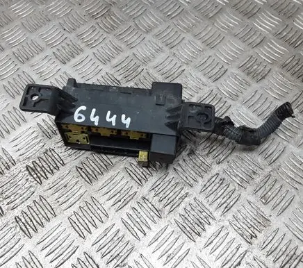 KIA Sorento Fuse box set 368604X000 DC12V70A