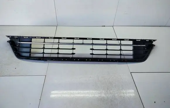 Volkswagen Golf Sportsvan Front bumper lower grill 510853677 51085367