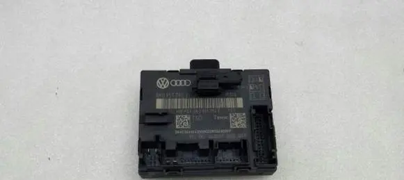 Audi A4 S4 B8 8K Door control unit/module 8K0959792J
