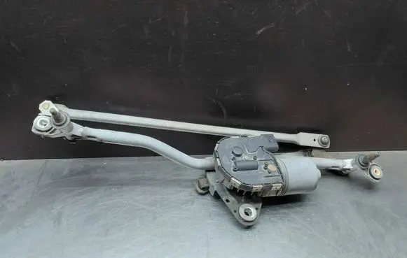 Audi A6 S6 C6 4F Front wiper linkage and motor 4F1955023K 3397021039 4F1955119D