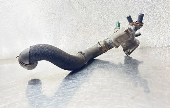 Opel Zafira B Thermostat/thermostat housing 55203388