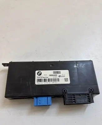 BMW 5 F10 F11 Gateway control module 9284422 121231