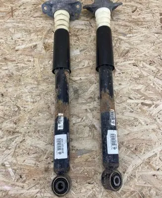 Volkswagen PASSAT B6 Rear shock absorber/damper 3C0512011CP 3C051304