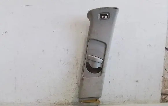 Subaru Outback (B) pillar trim (top)