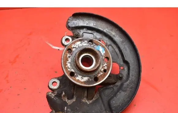 Volvo V60 Front wheel hub spindle knuckle 