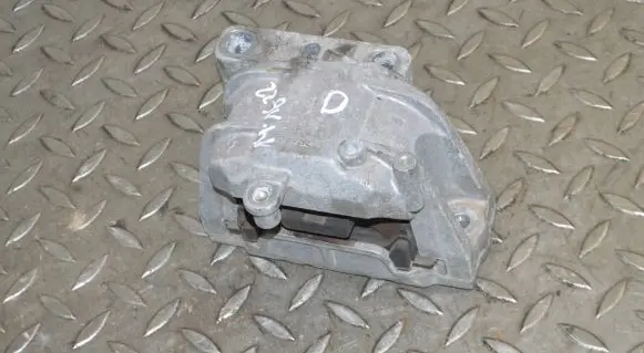 Audi A3 S3 8P Engine mount bracket 1K0199262AM