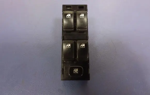 KIA Carens I Electric window control switch
