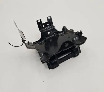 Nissan Leaf II (ZE1) Battery tray 