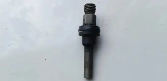 Mercedes-Benz S W126 Fuel injector 0437502010