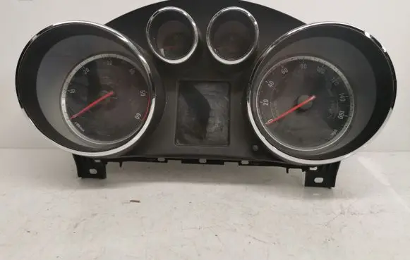 Opel Insignia A Speedometer (instrument cluster) 12844140
