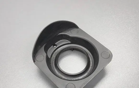 Honda CR-V Fuel tank cap trim 