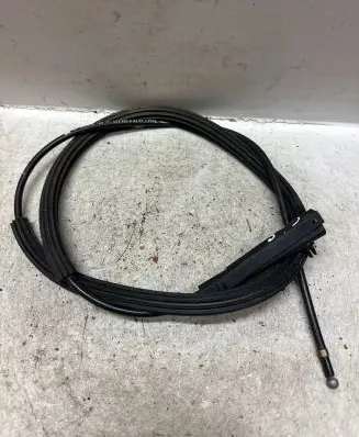 Volkswagen Jetta V Engine bonnet/hood lock release cable 1K1823535A