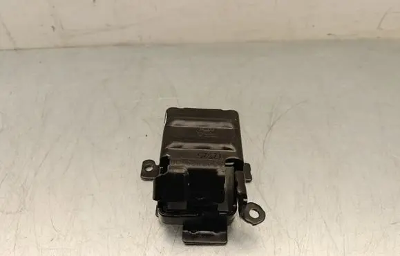 Peugeot 2008 II Other body part 9845329180