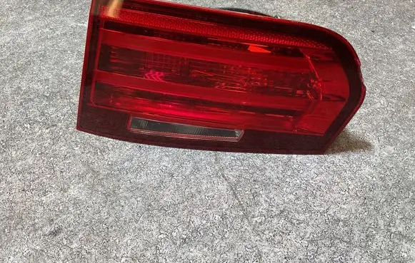 BMW 3 F30 F35 F31 Tailgate rear/tail lights 7259916 H472599161099AP 18361112
