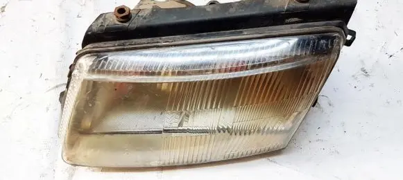 Volkswagen PASSAT B5 Headlight/headlamp 14742500