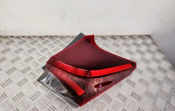 Toyota Auris E180 Rear/tail lights 02343