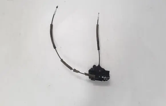 Renault Koleos I Rear door lock 825029849R