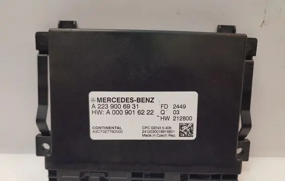 Mercedes-Benz C W206 Torque split ecu control unit/module A2239006931