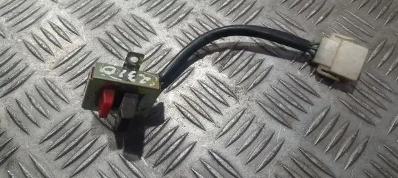 Nissan Primera Hazard light switch NILES16006