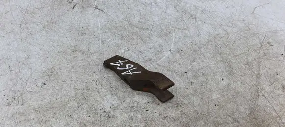 Toyota Avensis T270 Fuel Injector clamp holder NOCODE