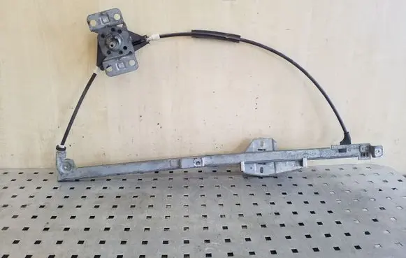 Volkswagen Transporter - Caravelle T4 Front door manual window regulator 701837501