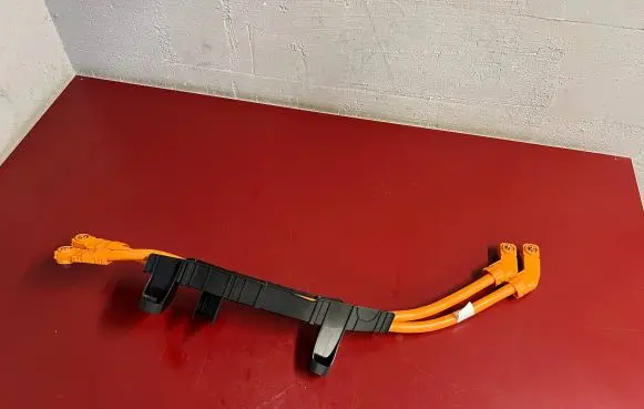 BMW iX High voltage cable 8858433 8858326