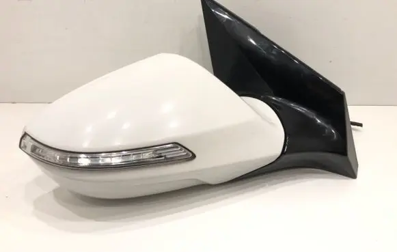 Hyundai i40 Front door electric wing mirror NCW