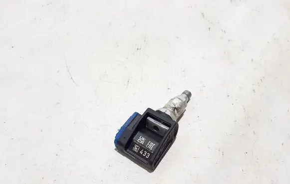 Mercedes-Benz C W206 Tire pressure sensor A0009058413