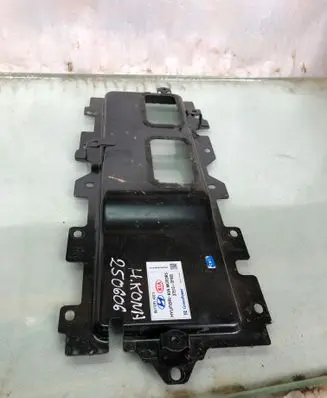 Hyundai Kona II Other engine bay part 37510df000
