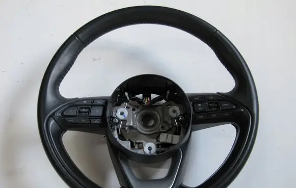Toyota Yaris Cross Steering wheel 