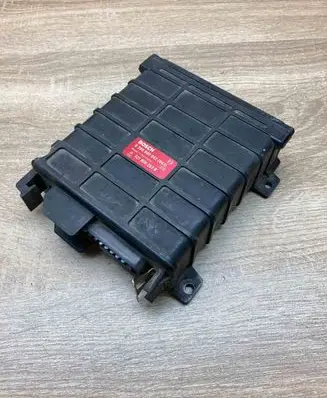 Volkswagen Golf II Engine control unit/module ECU 321906263B 0280800042