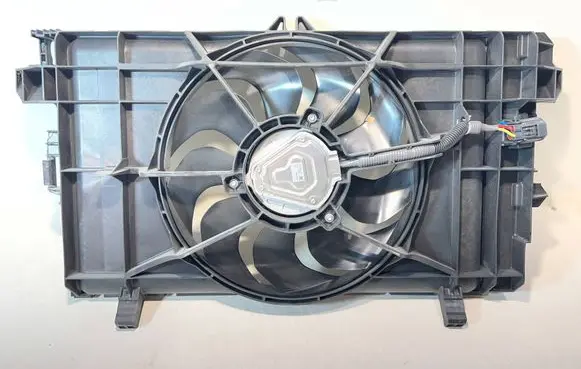 Tesla Model 3 Electric radiator cooling fan 107708400F